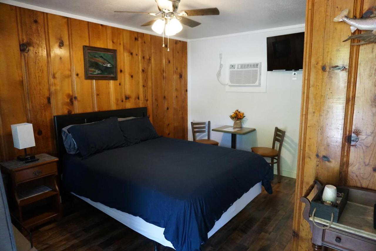 Lake River Lodge Bull Shoals Exterior photo